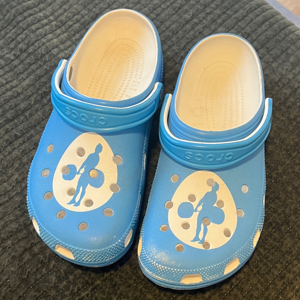 CROCS Hook Grip Shoes